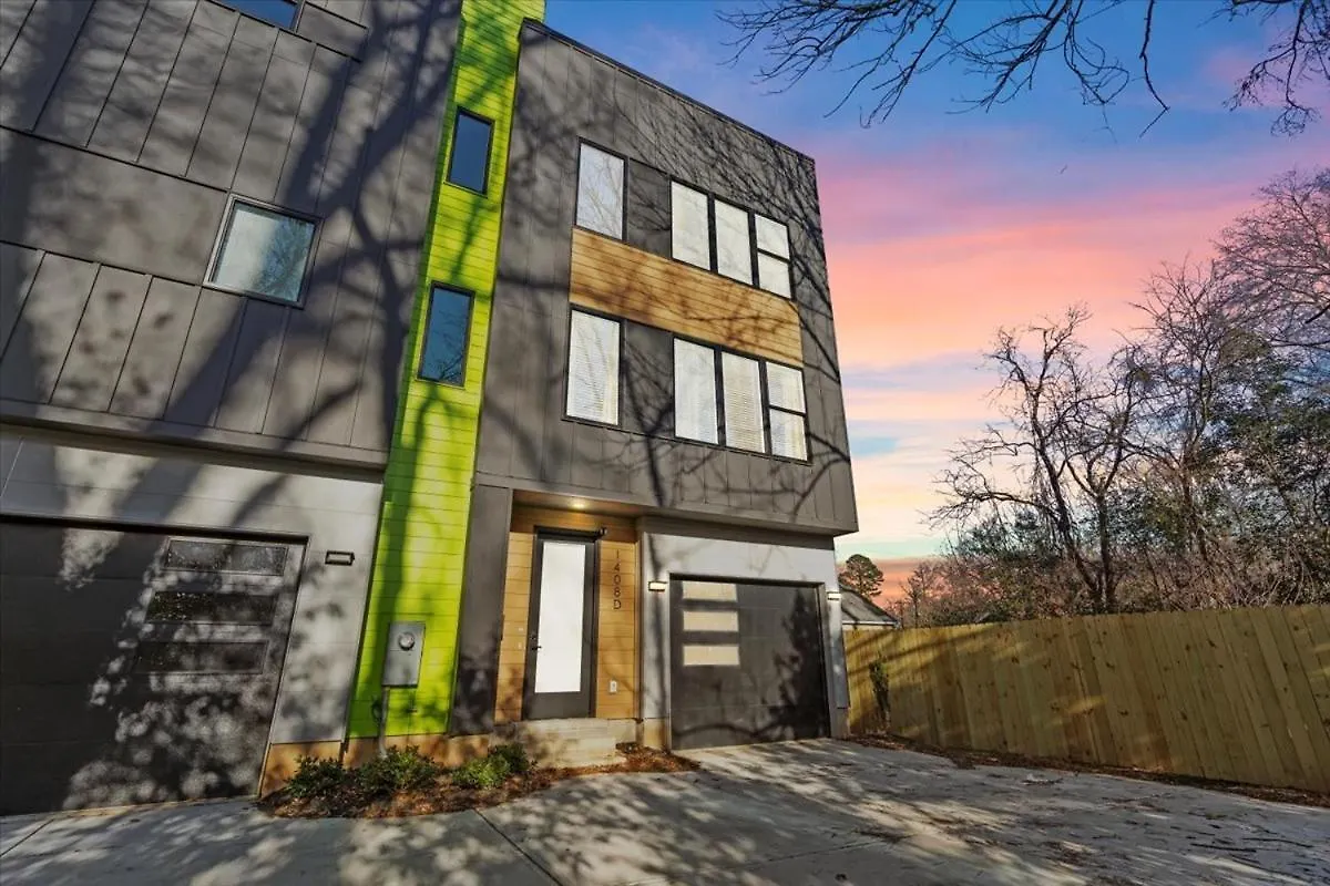 Elegant 3Br3.5Ba Modern Charlotte Townhouse Apartment United States